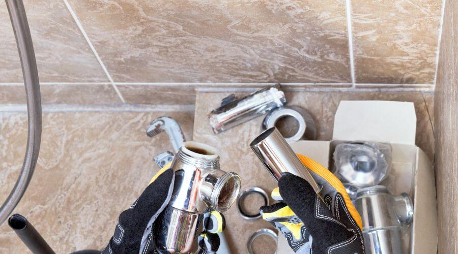 Expert Emergency Roof Repairs services in La Coste, TX